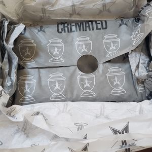 Jeffree Star Cremated Pallet